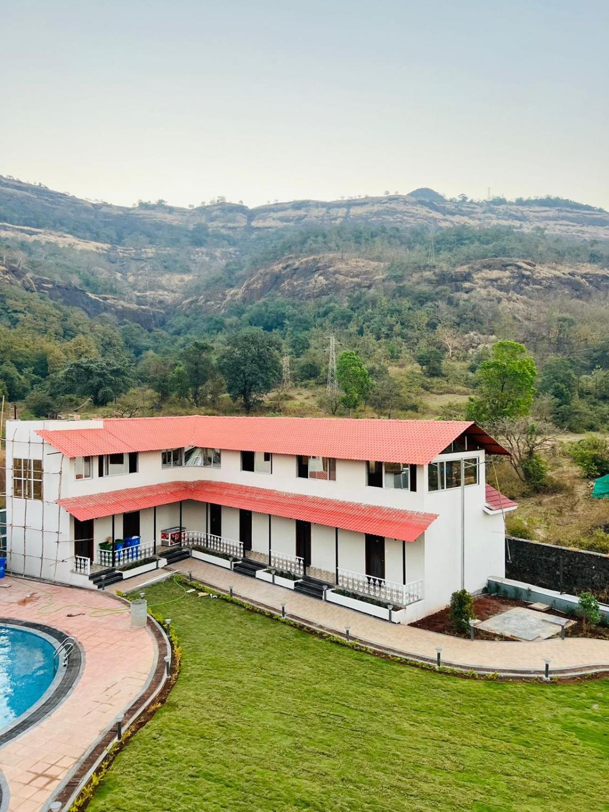 The Grand Leela Resort Khopoli Luaran gambar